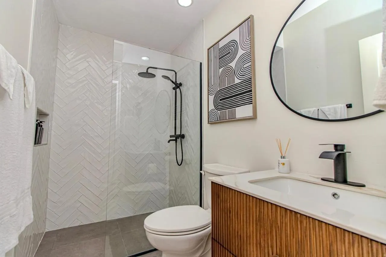 Luxury Dreamcondo Bromptons Kingston
